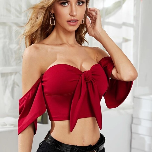 Wine Red Crop Off the Shoulder Top 🍷 - Picture 1 of 4